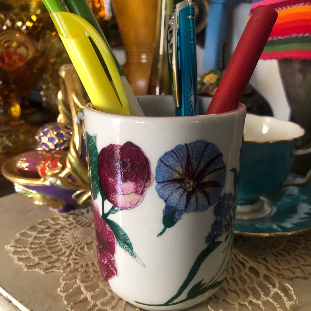 Vintage Ceramic Pencil Cup